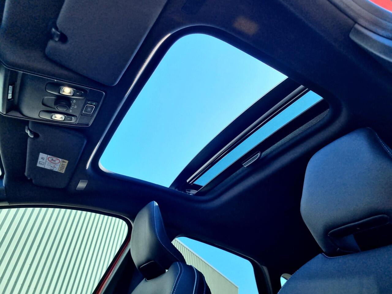 Mitsubishi ASX 1.6 HEV AT Instyle / ¤3800,- Voordeel Op Nieuwprijs / Rijklaarprijs / Direct Leverbaar / 8 Jaar Fabrieksgarantie