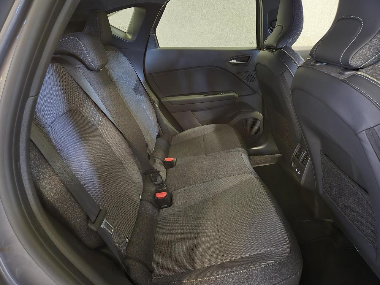 Mitsubishi ASX 1.6 HEV AT First Edition | 360º Camera | Navigatie | Cruise Control Adaptief |