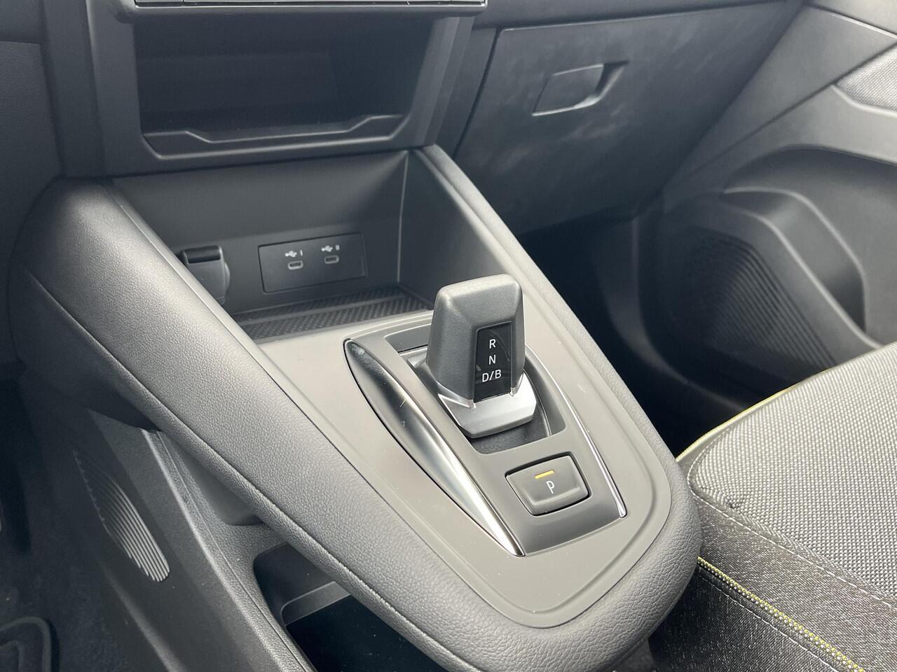 Mitsubishi ASX 1.8 HEV AT Executive / Apple Carplay/Android / Autovoorstoelen verwarmd / cruise control adaptief /