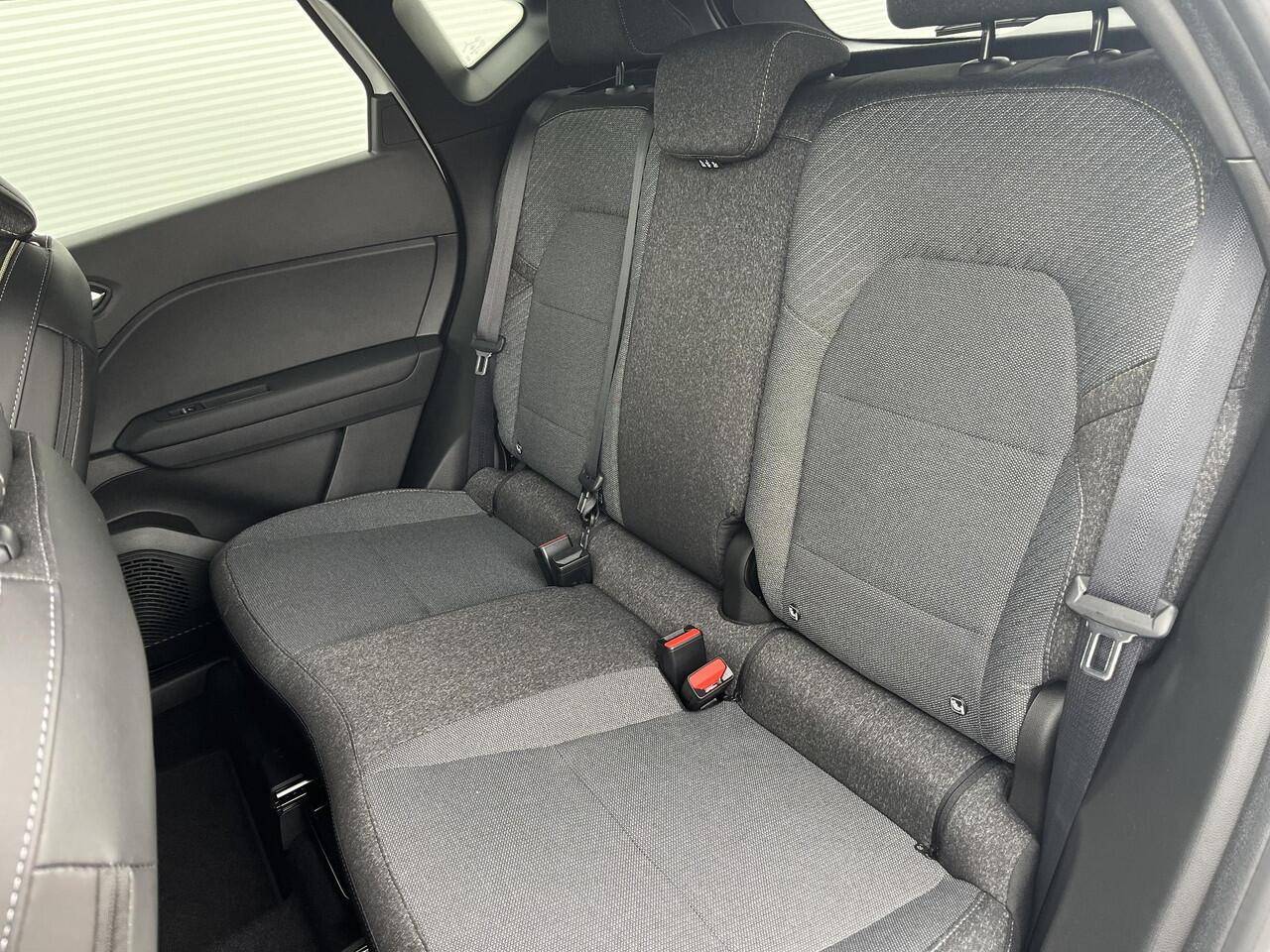 Mitsubishi ASX 1.8 HEV AT Executive / Apple Carplay/Android / Autovoorstoelen verwarmd / cruise control adaptief /