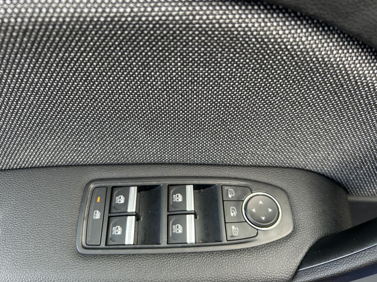 Mitsubishi ASX 1.8 HEV AT Executive