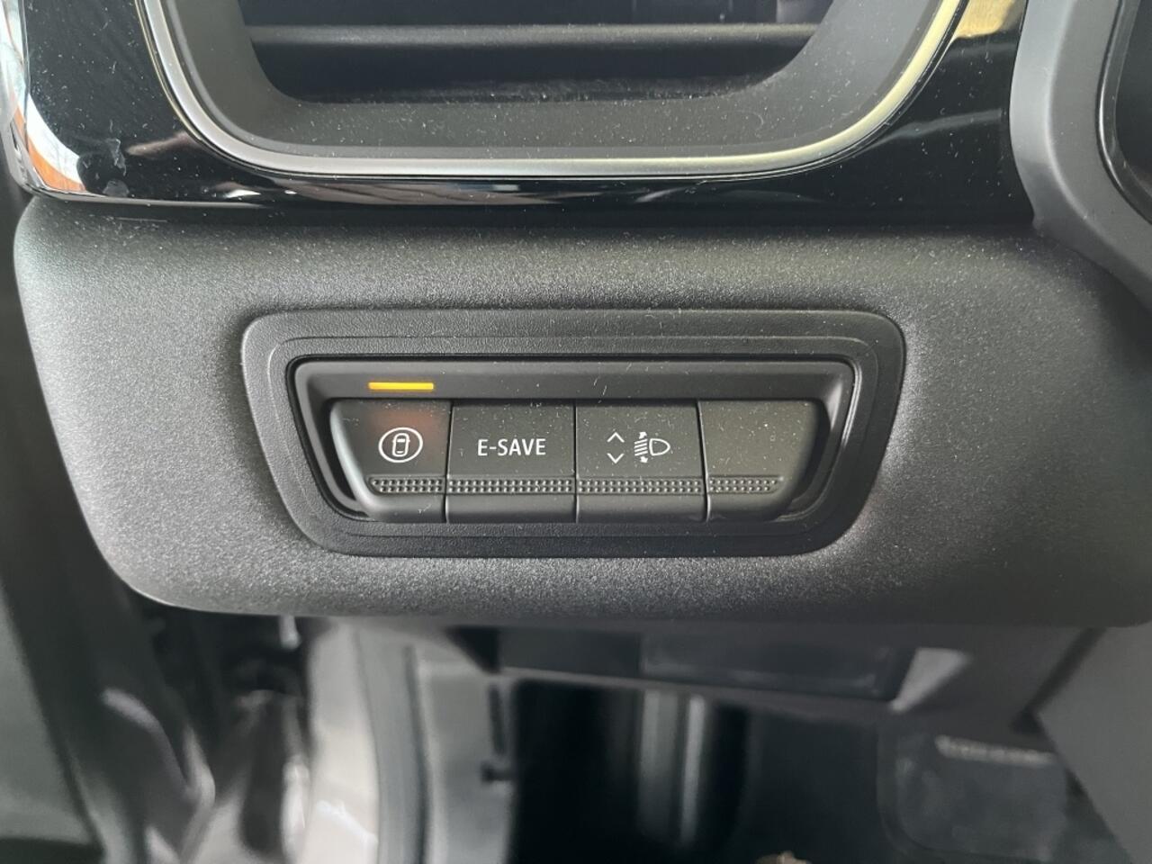 Mitsubishi ASX 1.6 HEV Intense+ | Carplay | Stoel-/stuurverwarming | Adapt. CC