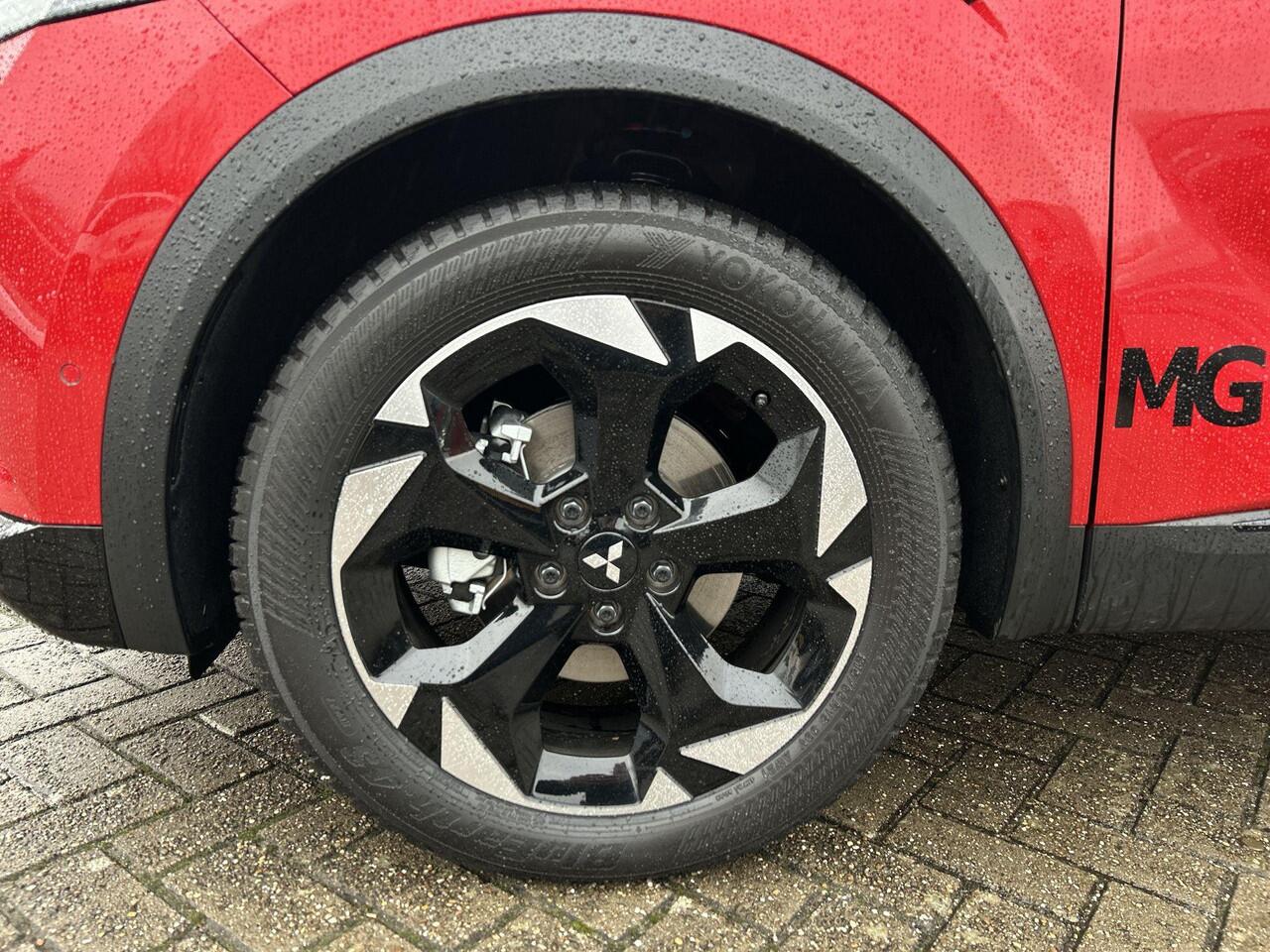 Mitsubishi ASX 1.8 HEV AT Executive RIJKLAAR | Navigatie | Climate Control | 360 Camera | Cruise Control Adaptief