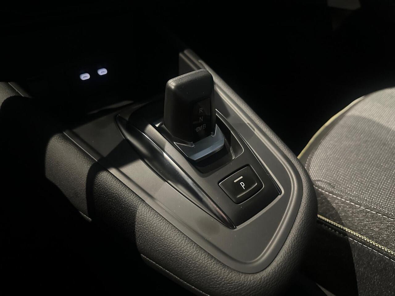 Mitsubishi ASX 1.8 HEV AT Executive | 3.000 Euro Korting | Camera's | Navigatie | Stoel-Stuur-Voorruitverwarming |