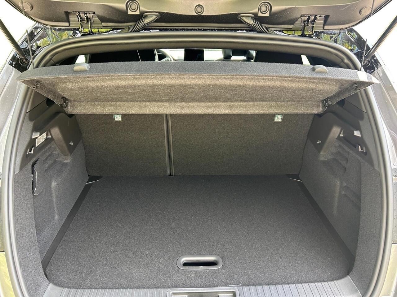 Mitsubishi ASX 1.8 HEV AT Instyle | 3.000 Euro Korting | Compleet uitgerust | Schuif-kantel dak | Stoel-/stuur-/voorruitverwarming | Navigatie |