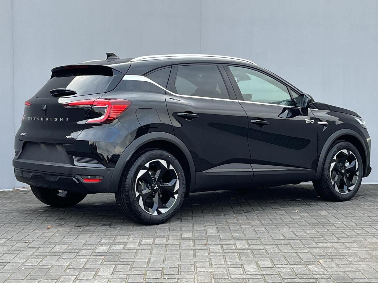 Mitsubishi ASX 1.8 HEV AT Intense+ / ¤3.000,- Voordeel Op de Nieuwprijs / NIEUW uit voorraad leverbaar! / Achteruitrijcamera / Navigatie via Apple Carplay & Android Auto / Stuur- en Stoelverwarming / Keyless Entry & Start / Adaptieve Cruise Control / Climate Control / V