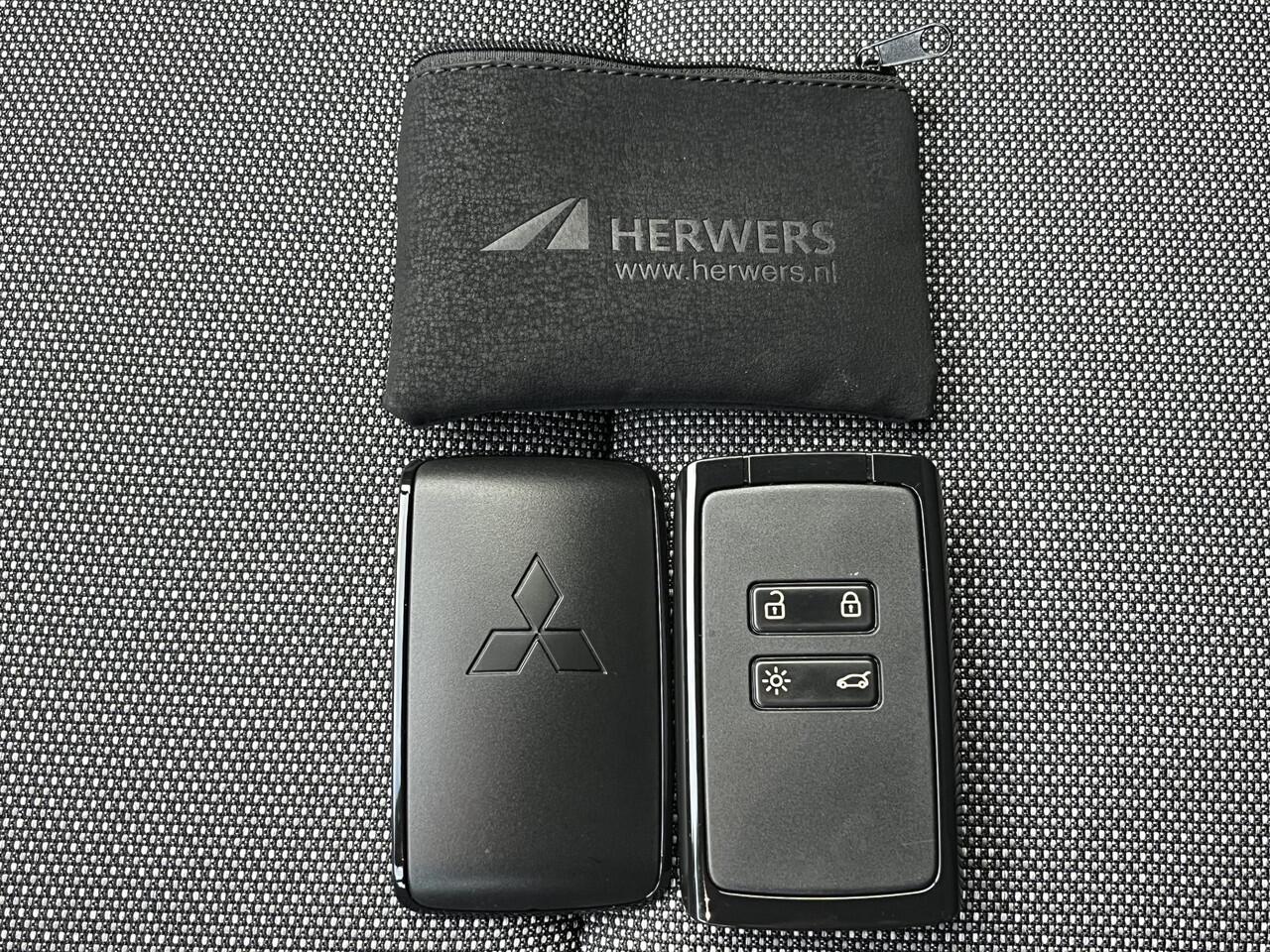 Mitsubishi ASX 1.8 HEV AT Intense+ / ¤3.000,- Voordeel Op de Nieuwprijs / NIEUW uit voorraad leverbaar! / Achteruitrijcamera / Navigatie via Apple Carplay & Android Auto / Stuur- en Stoelverwarming / Keyless Entry & Start / Adaptieve Cruise Control / Climate Control / V