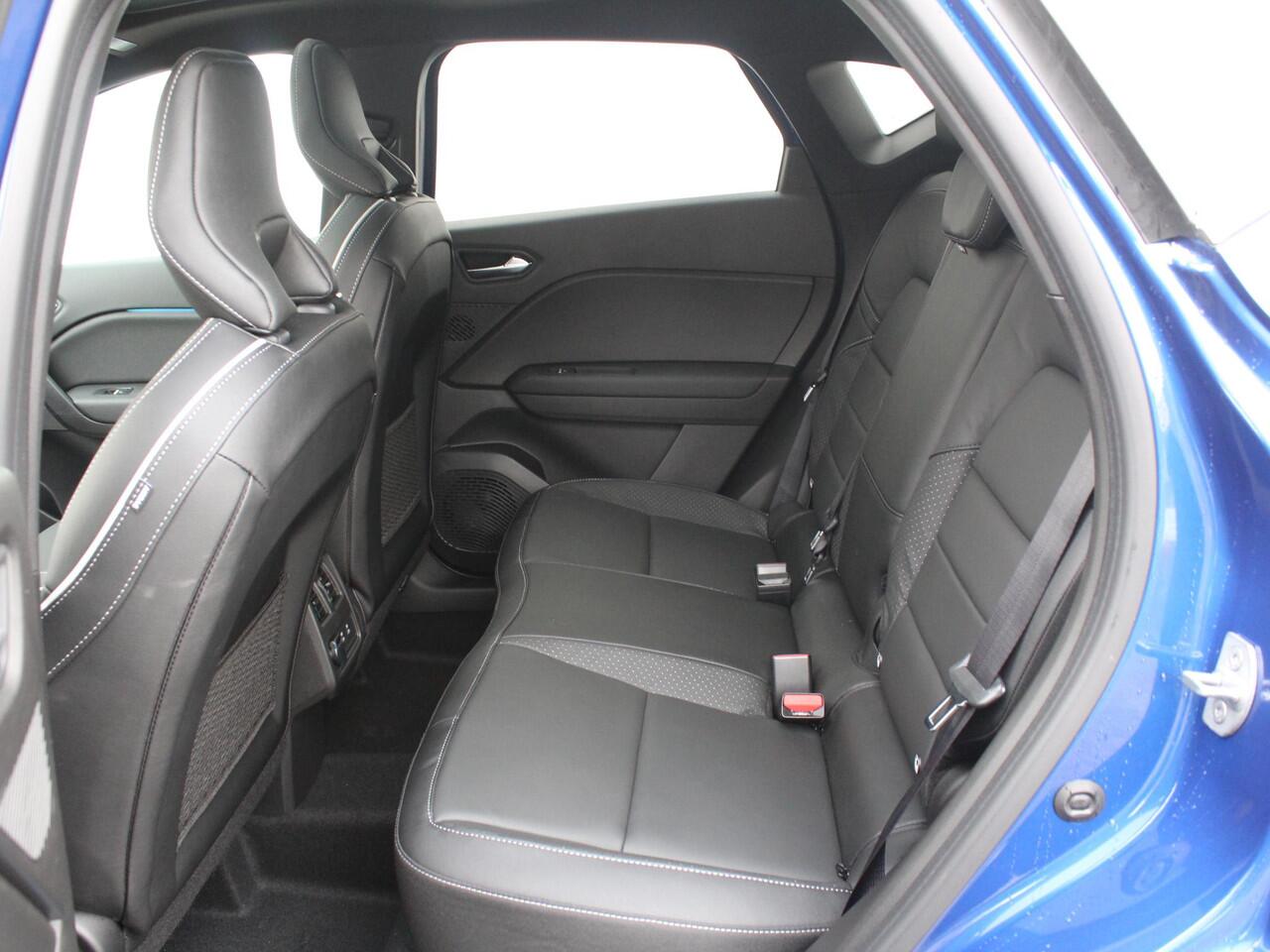 Mitsubishi ASX 1.8 HEV AT Instyle / ¤ 3.000,- Voordeel Op de Nieuwprijs / Prijs is rijklaar / Elektrisch Glazen- Schuif- en Kanteldak / Google Assistent / Stuurwiel- en Stoelverwarming voor / Adaptieve Cruise Control / Verwarmde Voorruit / Climate Control / Keyless Entr