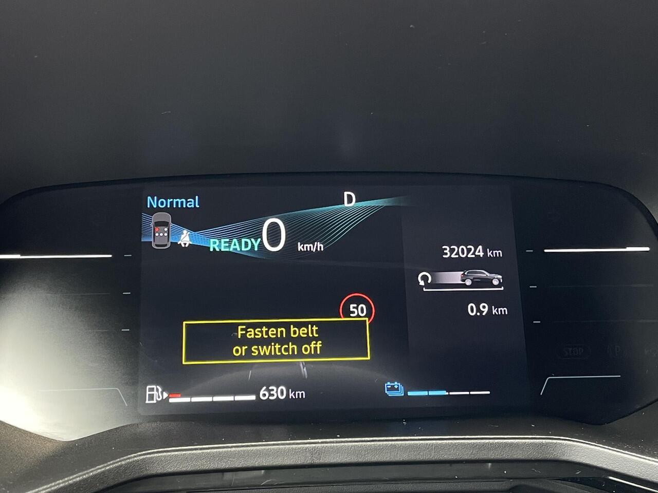 Mitsubishi COLT 1.6 HEV First Edition