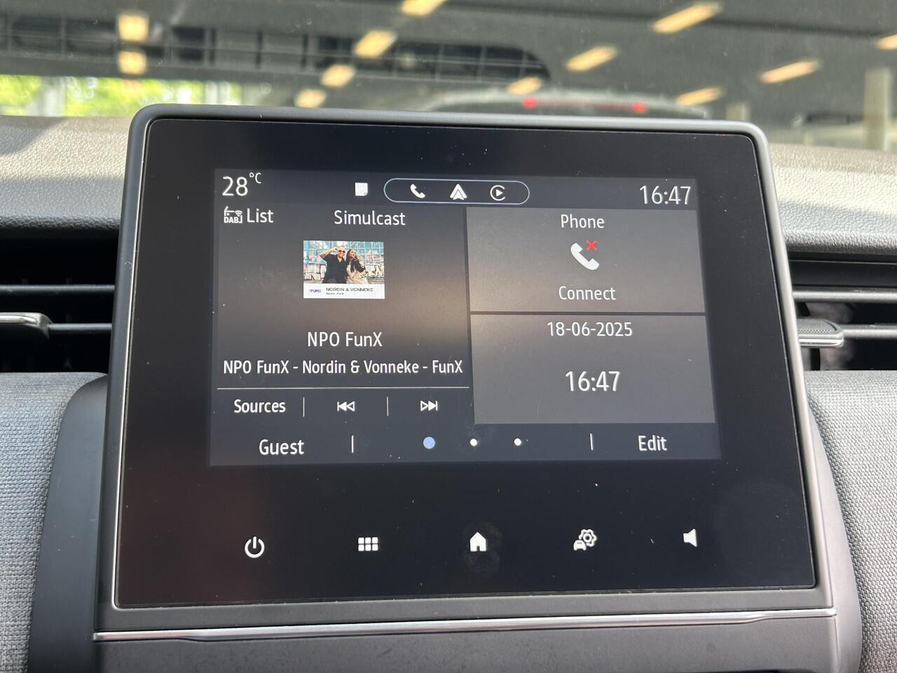 Mitsubishi COLT 1.0T MT Intense | Navigatie via Carplay/Android | Achteruitrijcamera |