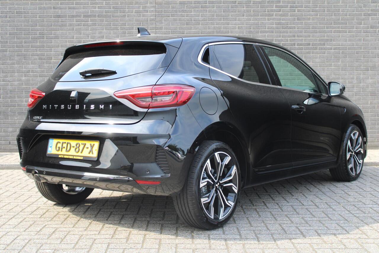 Mitsubishi COLT 1.0T MT First Edition Cruise/Climate control, Navigatie, Camera, Parkeersensoren v+a, 17"LM Velgen,