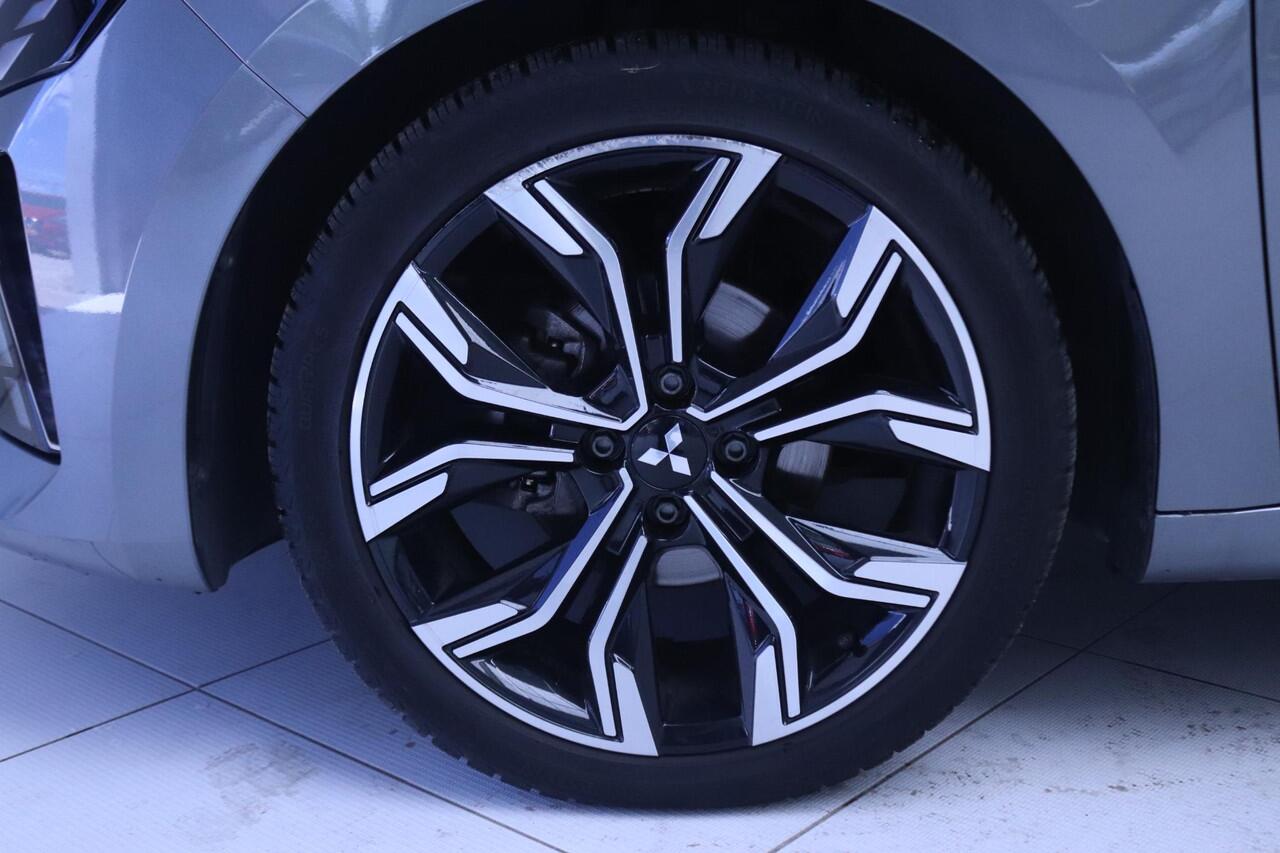 Mitsubishi COLT 1.0T MT First Edition | Cruise control adaptief | Navigatie | PDC + Achteruitrijcamera |