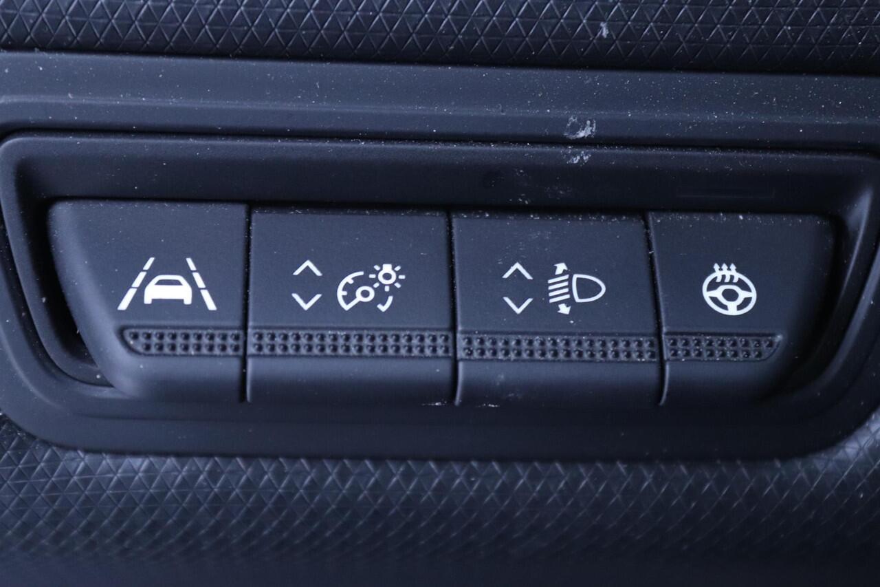 Mitsubishi COLT 1.0T MT First Edition | Cruise control adaptief | Navigatie | PDC + Achteruitrijcamera |