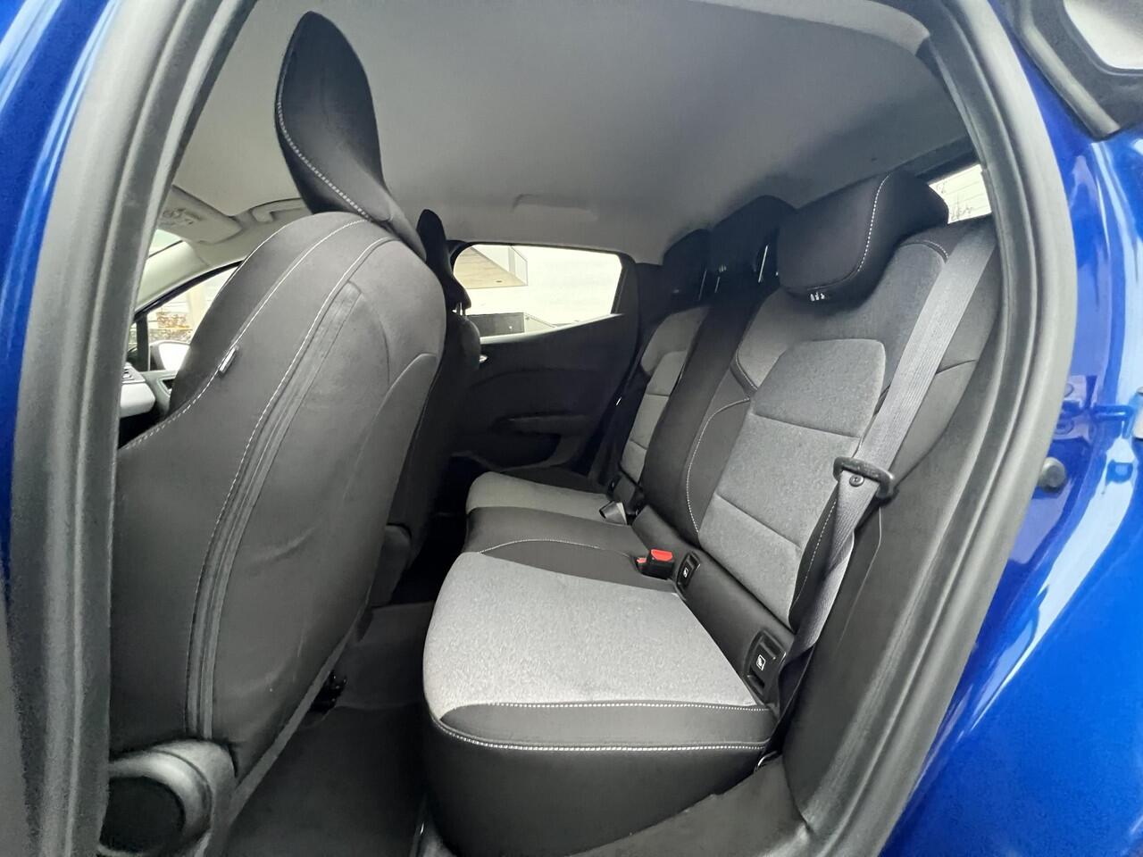 Mitsubishi COLT 1.0T MT Intense | Achteruitrijcamera | Carplay | Cruise Control | FABRIEKSGARANTIE TOT 04-2032!