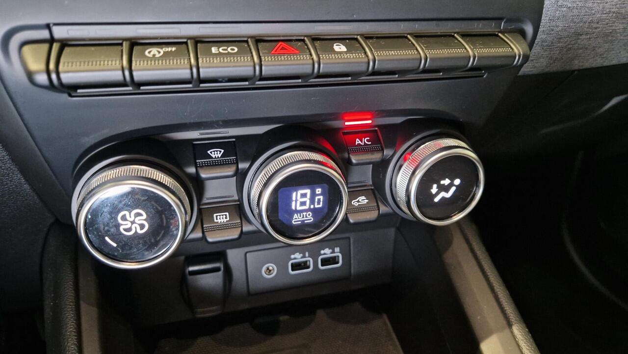 Mitsubishi COLT 1.0T Intense Apple carplay/ Android auto | All weather banden | Achteruitrijcamera |