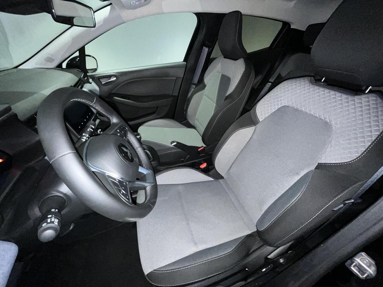 Mitsubishi COLT 1.0T Intense Apple carplay/ Android auto | All weather banden | Achteruitrijcamera |