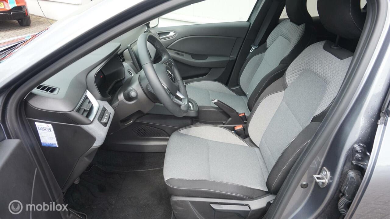 Mitsubishi COLT 1.0T MT Intense Apple Carplay/Android Auto | Cruise Control | Climate Control