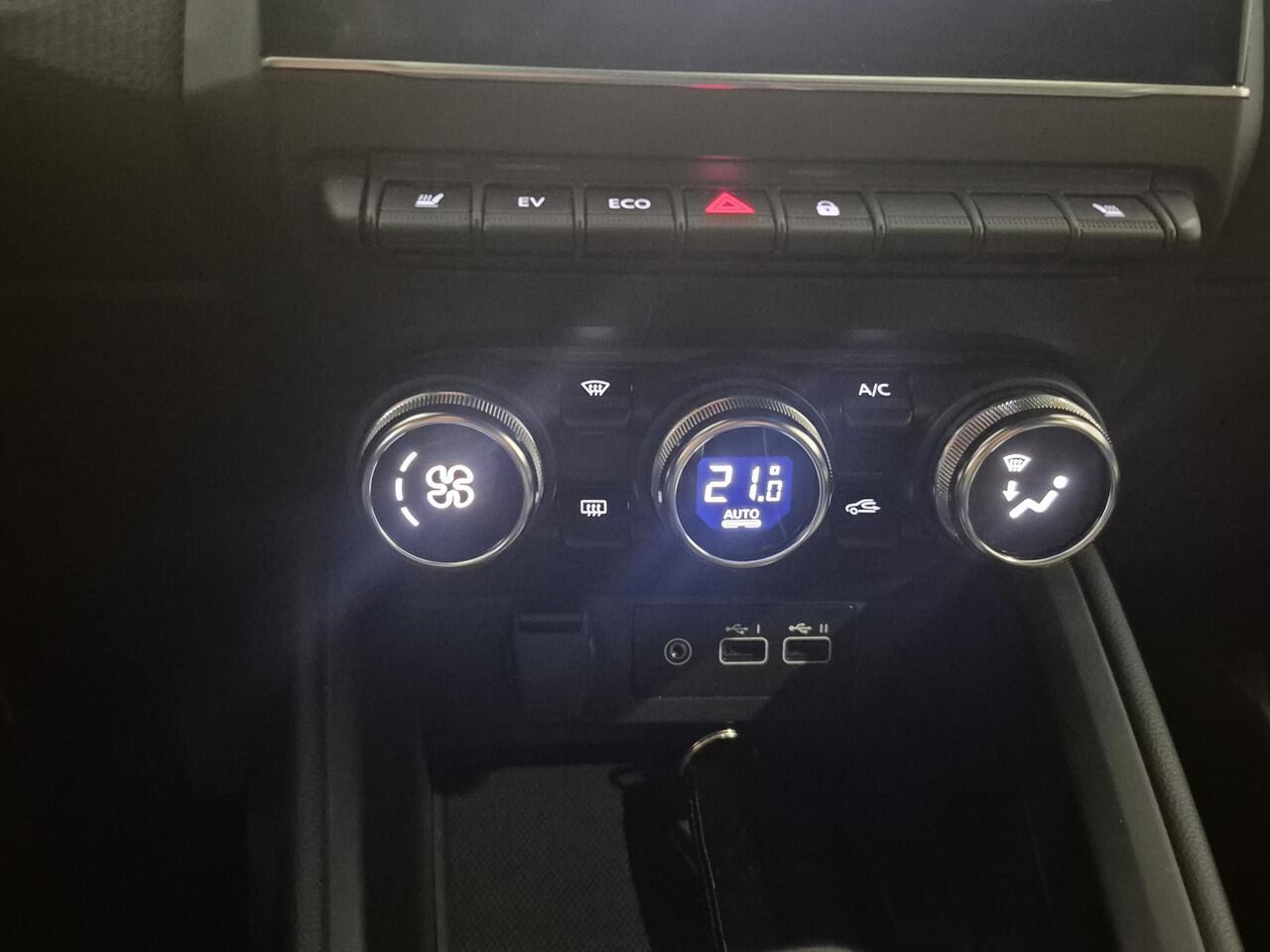 Mitsubishi COLT 1.6 Hybrid 145PK Automaat First Edition | Climate control | Achteruitrijcamera | Adaptieve cruise control |