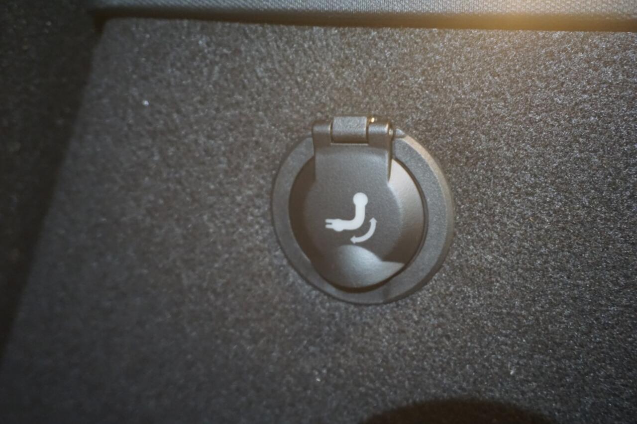 Mitsubishi COLT 1.0T MT Instyle | Inklapbare Trekhaak | 360° Camera | BOSE