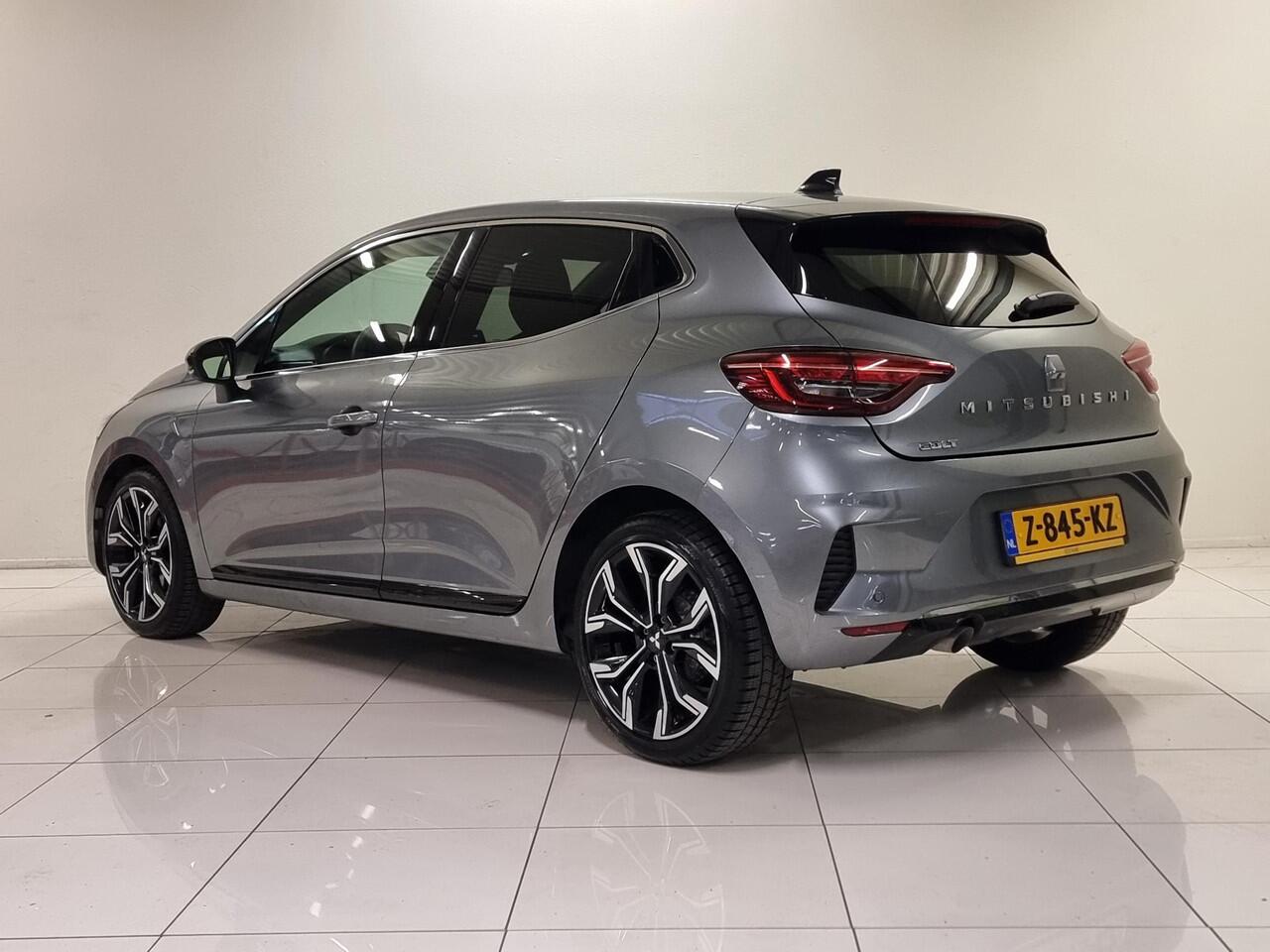 Mitsubishi COLT 1.0T MT First Edition | Navigatie | Achteruitrijcamera | Stoelvewarming |