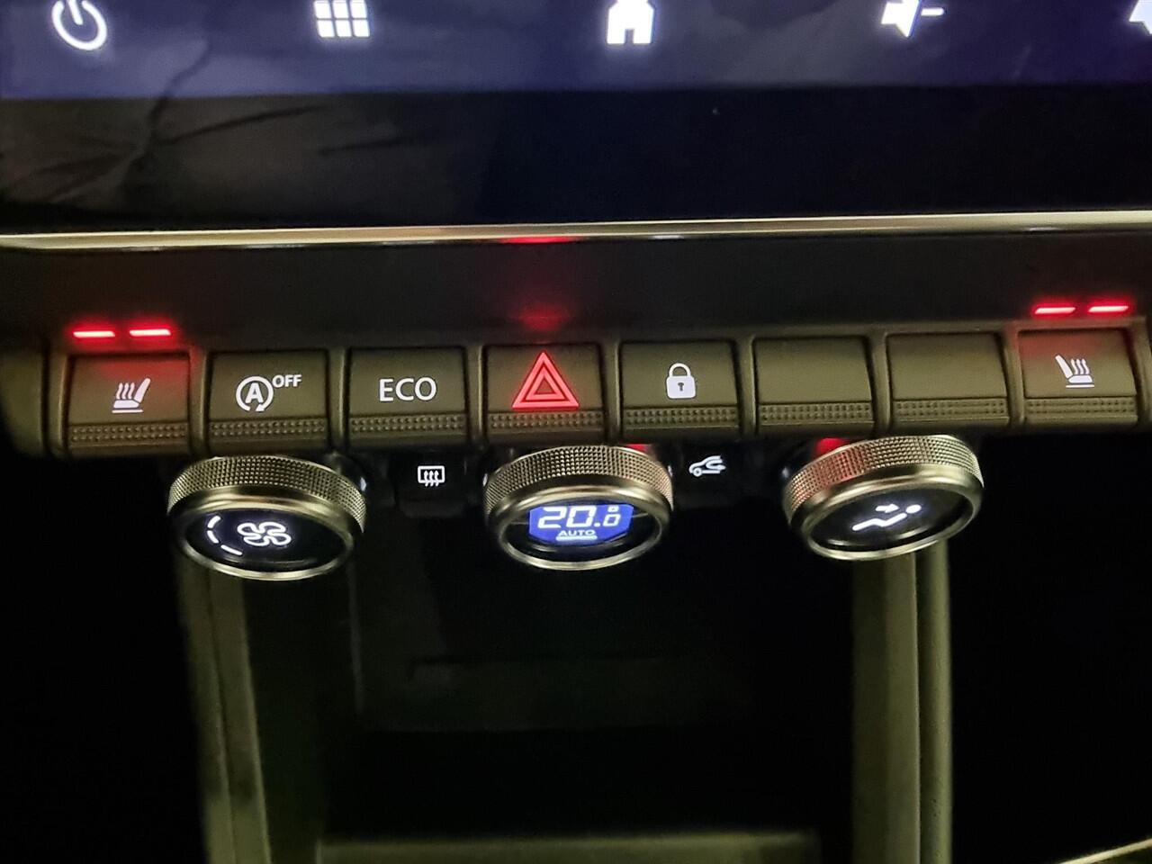 Mitsubishi COLT 1.0T MT First Edition | Navigatie | Achteruitrijcamera | Stoelvewarming |