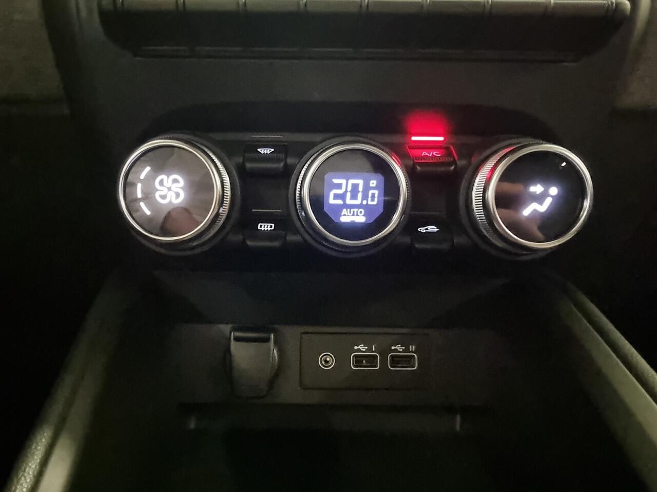 Mitsubishi COLT 1.6 HEV Intense | Apple CarPlay / Android Auto navigatie | Achteruitrijcamera | Climate Control |