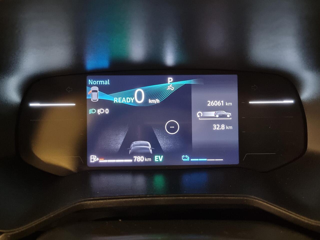 Mitsubishi COLT 1.6 HEV Intense | Apple CarPlay / Android Auto navigatie | Achteruitrijcamera | Climate Control |