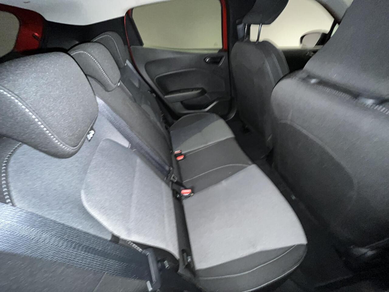 Mitsubishi COLT 1.6 HEV Intense | Apple Carplay/Android Auto | Climate control | Cruise control |