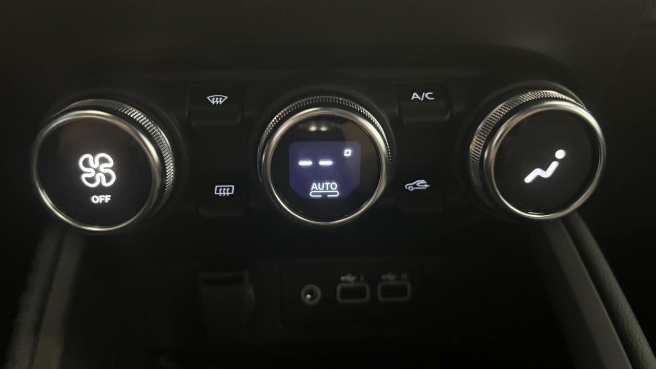 Mitsubishi COLT 1.0T MT Intense