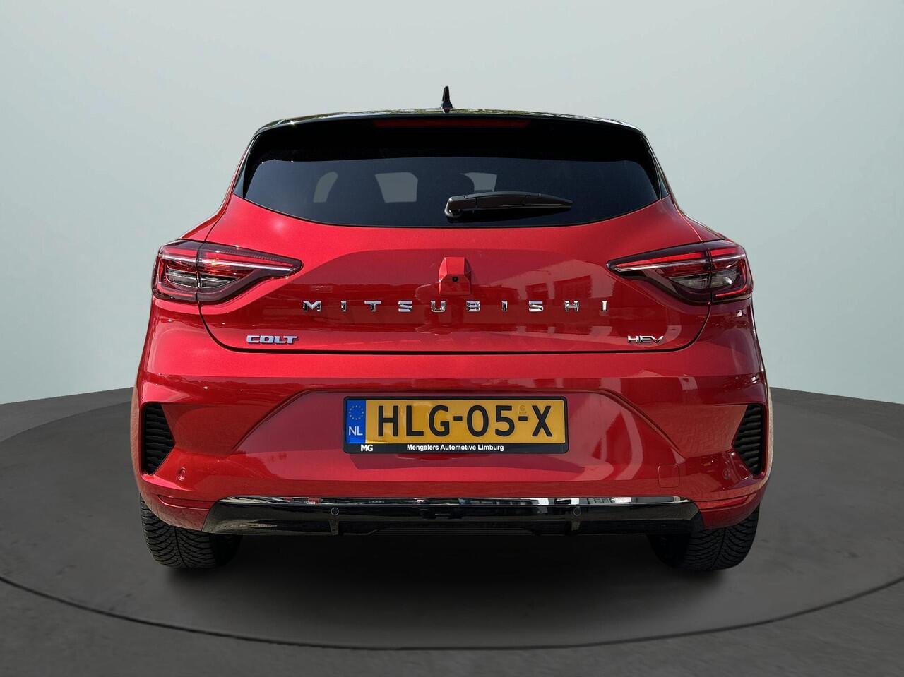 Mitsubishi COLT 1.6 HEV Instyle DEMO | Rijklaar | Navigatie | Climate Control | Camera | All-Seasonbanden