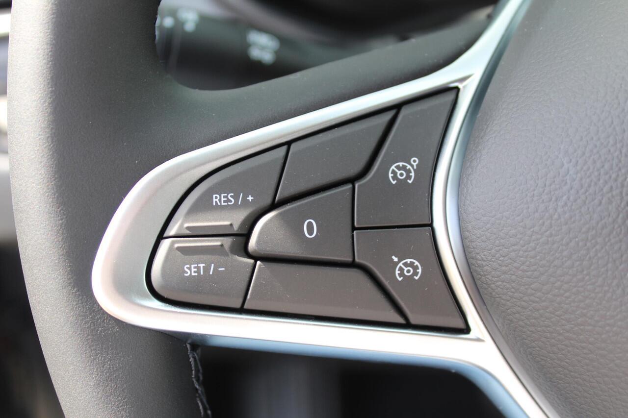 Mitsubishi COLT 1.6 HEV Intense / ¤2500,- Voordeel Op Nieuwprijs / Rijklaarprijs / Direct Leverbaar / 8 Jaar Fabrieksgarantie /