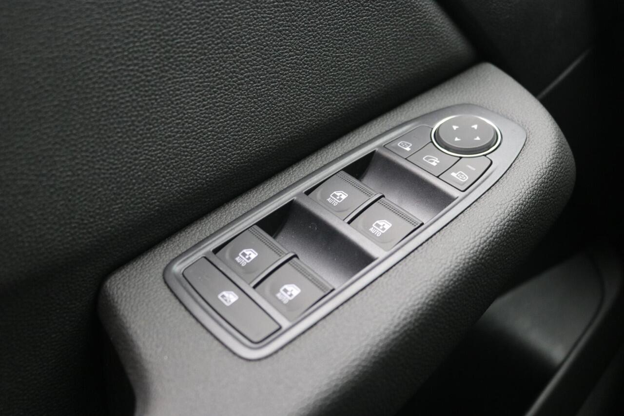 Mitsubishi COLT 1.0T MT Intense+ / Navigatie / LED verlichting / LMV / Adaptieve Cruise Control / Airco Climate Control / 8 Jaar Fabrieksgarantie /