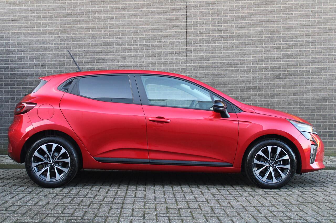 Mitsubishi COLT 1.0T MT Intense Cruise/Climate control, 16"LM velgen, Camera, Apple carplay/Android auto, Parkeersensoren V+A