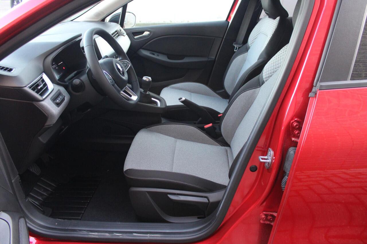 Mitsubishi COLT 1.0T MT Intense Cruise/Climate control, 16"LM velgen, Camera, Apple carplay/Android auto, Parkeersensoren V+A