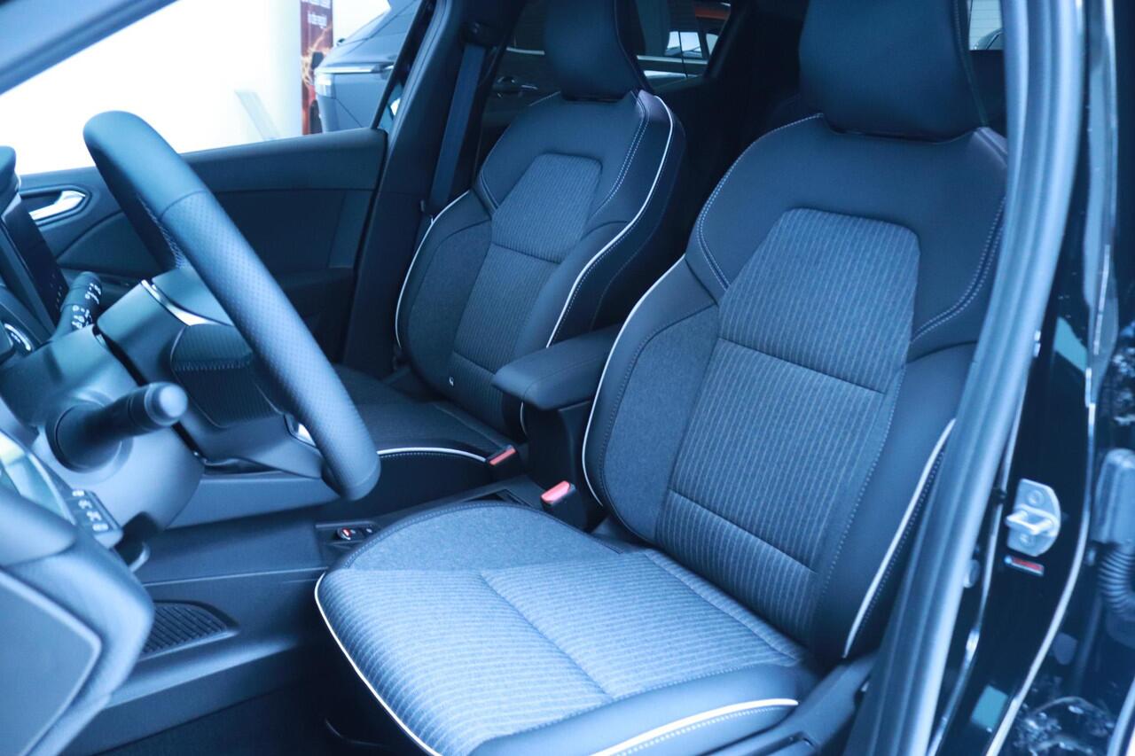 Mitsubishi COLT 1.6 HEV Intense+ Clima/Navi/Camera