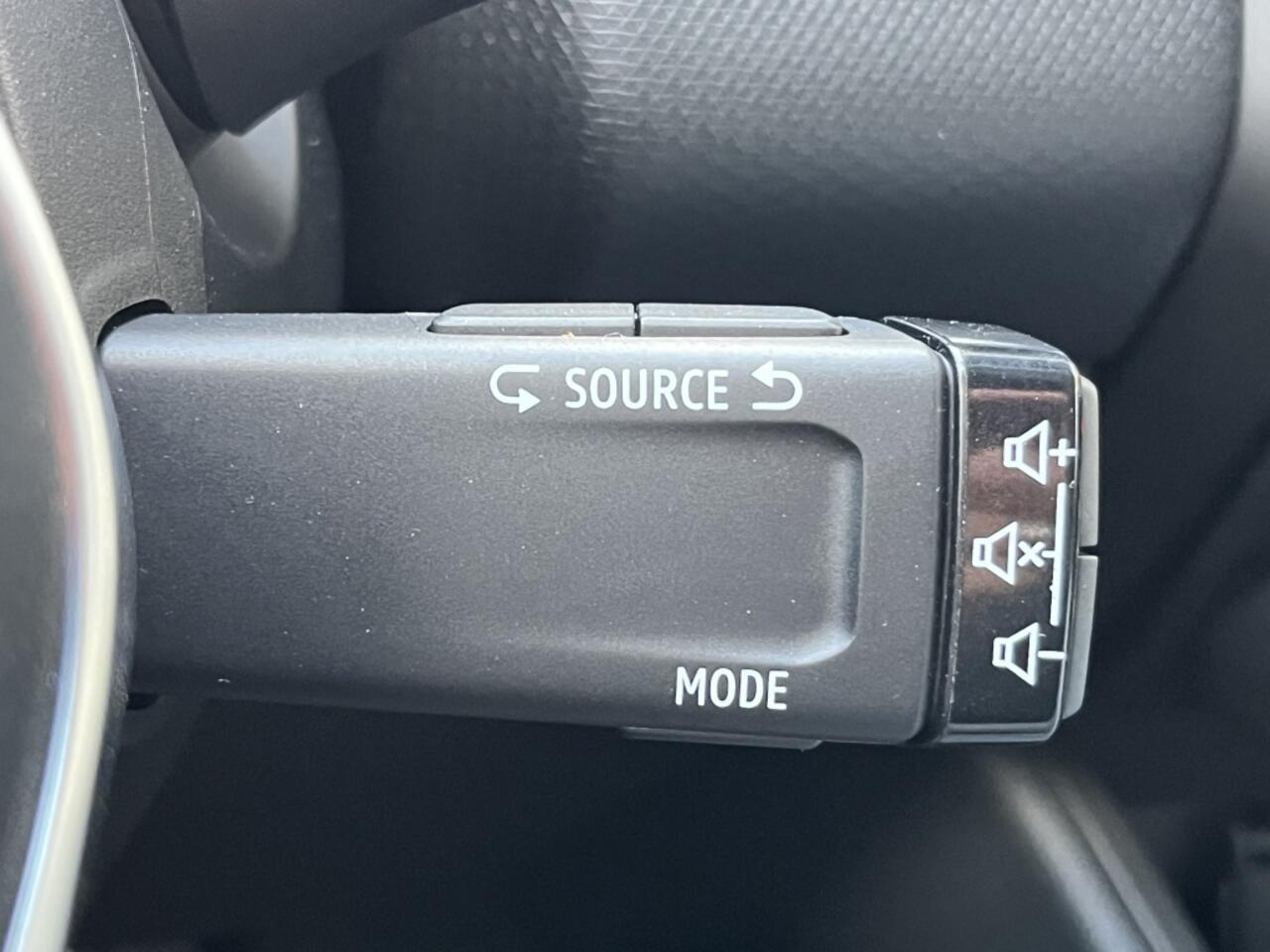 Mitsubishi COLT 1.0T MT First Edition | Stoelverwarming | Cruise Control | Apple