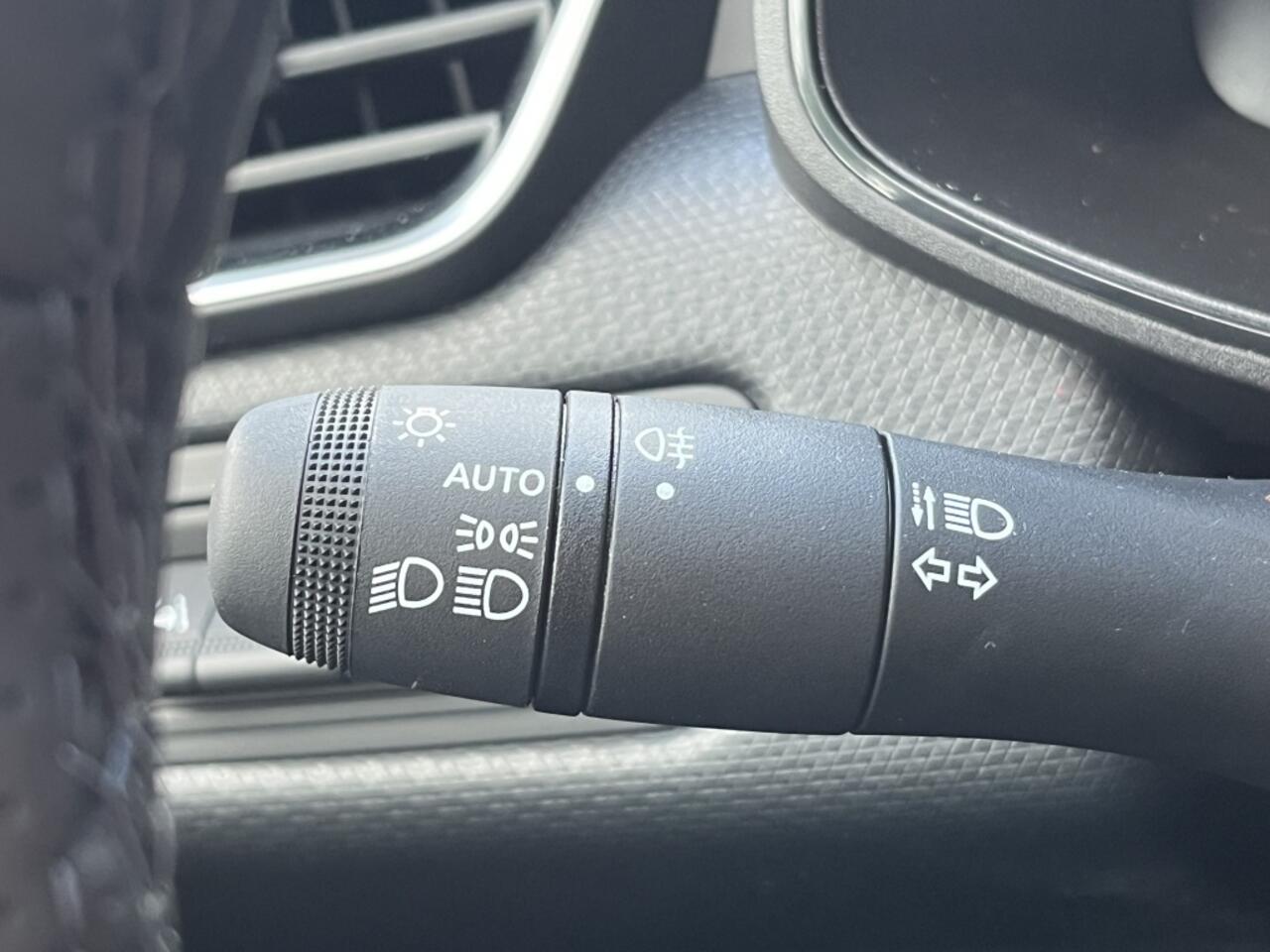 Mitsubishi COLT 1.0T MT First Edition | Stoelverwarming | Cruise Control | Apple