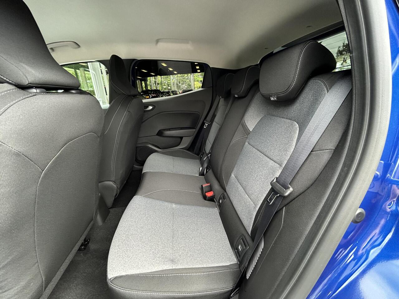 Mitsubishi COLT 1.6 HEV Intense | DIRECT UIT VOORRAAD LEVERBAAR MET EXTRA VOORRAADVOORDEEL | RIJKLAAR!