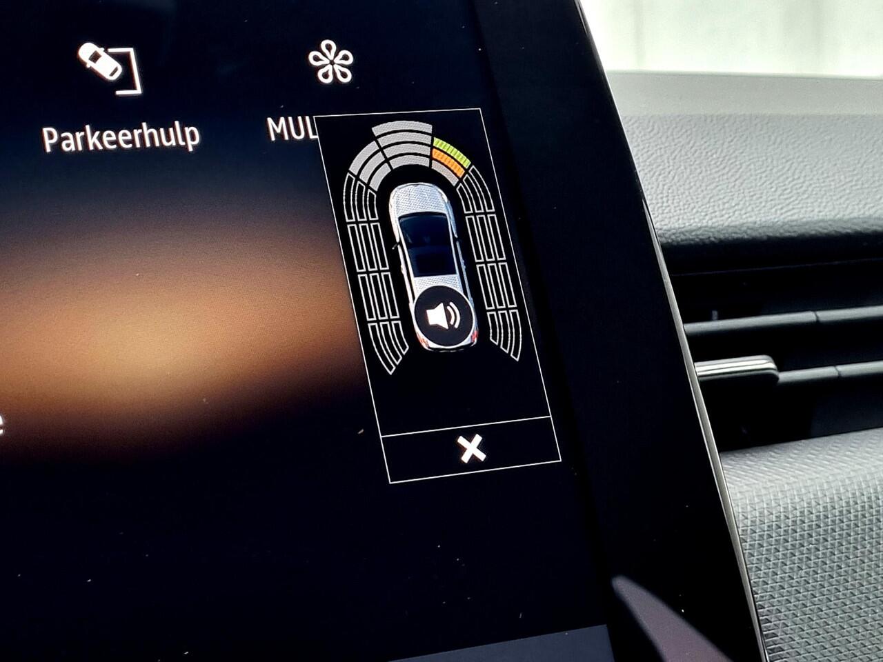 Mitsubishi COLT 1.6 HEV Intense+ / ¤2500,- Voordeel Op Nieuwprijs / Rijklaarprijs / Direct Leverbaar / 8 Jaar Fabrieksgarantie /