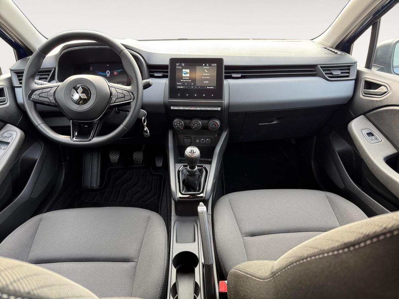 Mitsubishi COLT 1.0 MT Pure | DEMO | LED | DIGITAL DASH | PARKEERSENSOREN ACHTER | 8 JAAR GARANTIE