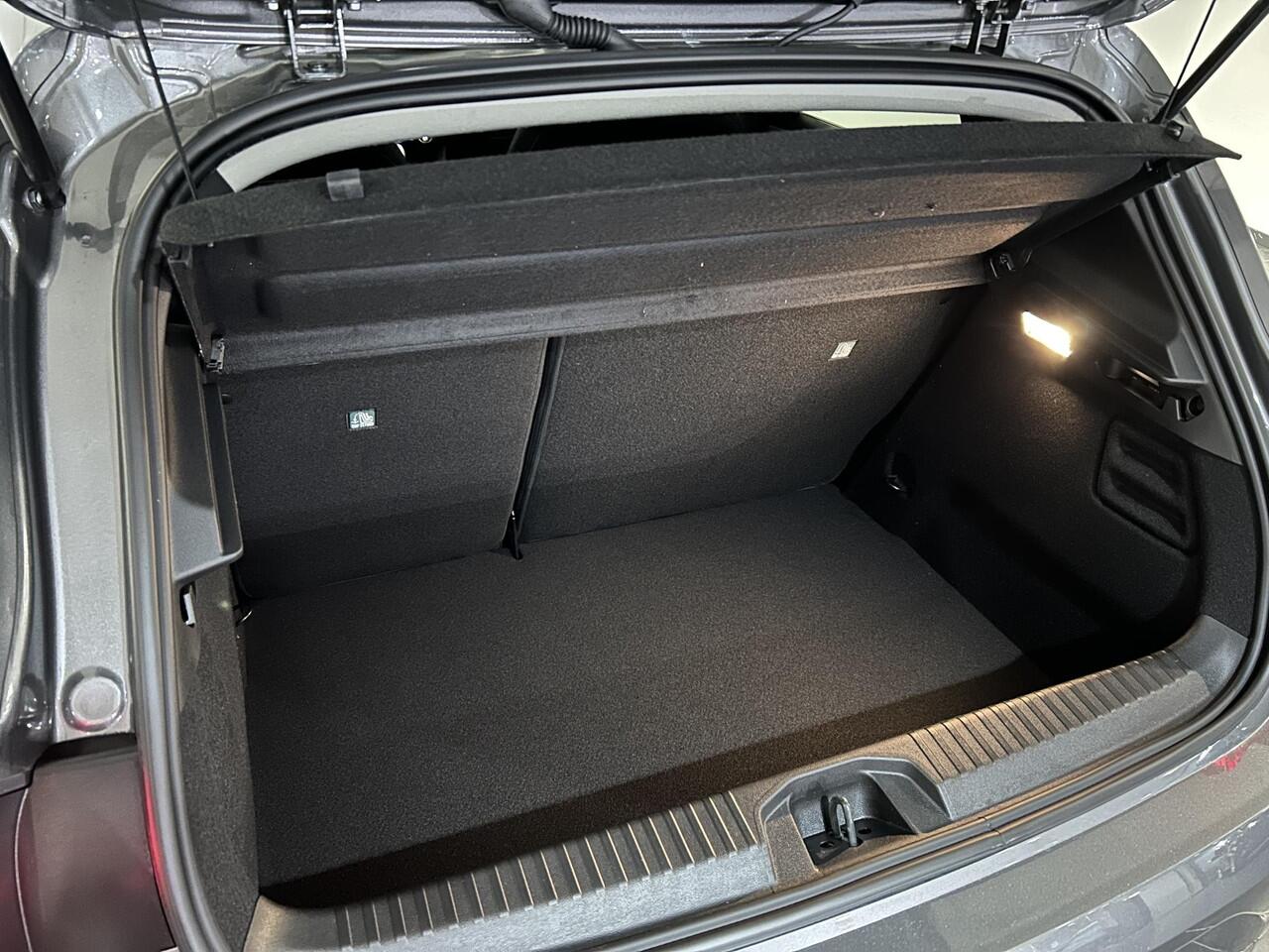 Mitsubishi COLT 1.6 HEV Intense Uit voorraad leverbaar | 8 jaar garantie