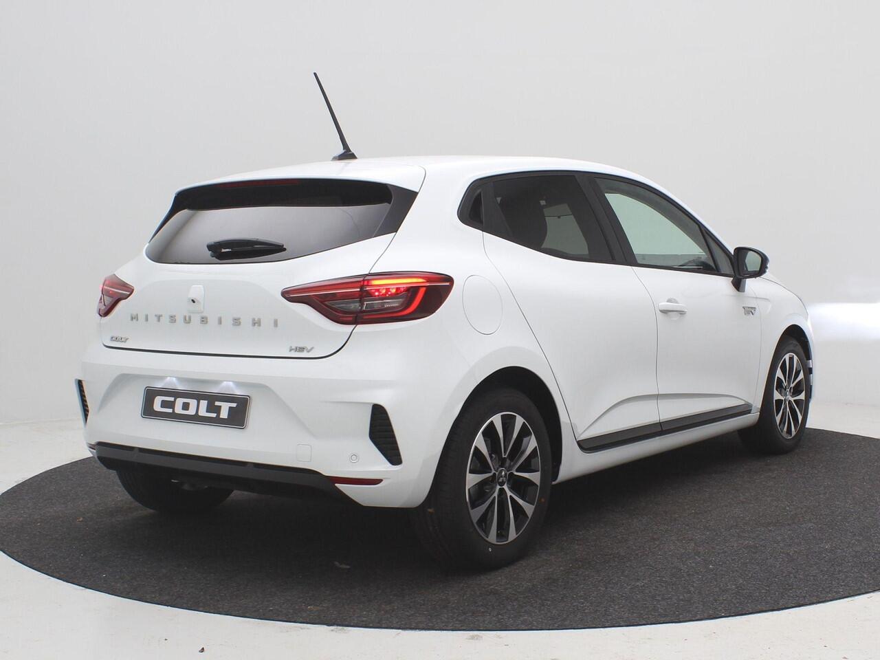 Mitsubishi COLT 1.6 HEV Intense / ¤3000,- Voordeel Op Nieuwprijs / Rijklaarprijs / Direct Leverbaar / 8 Jaar Fabrieksgarantie /