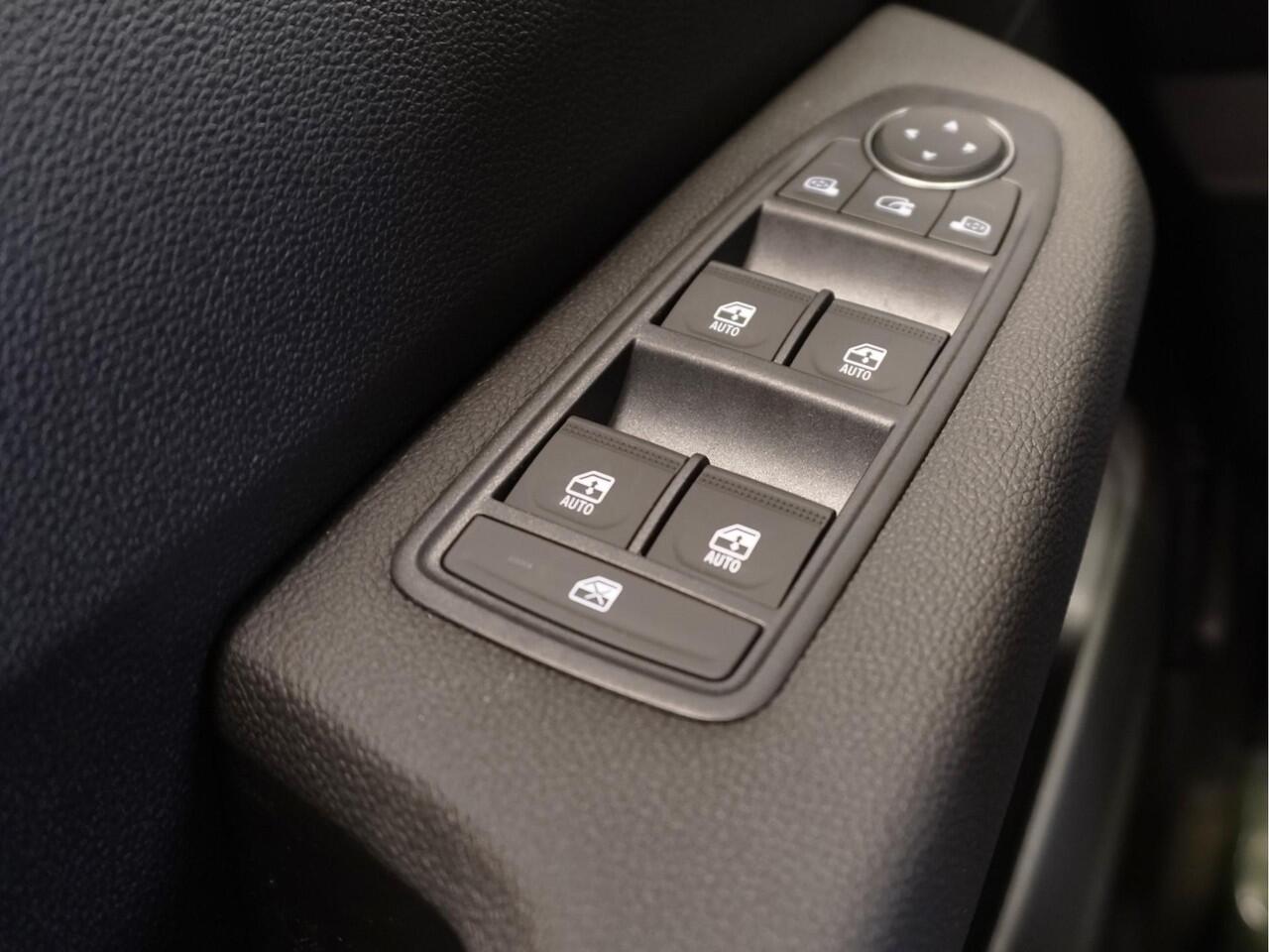 Mitsubishi COLT 1.6 HEV Intense+ | boostactie ¤3.270 korting! | 8 jaar garantie