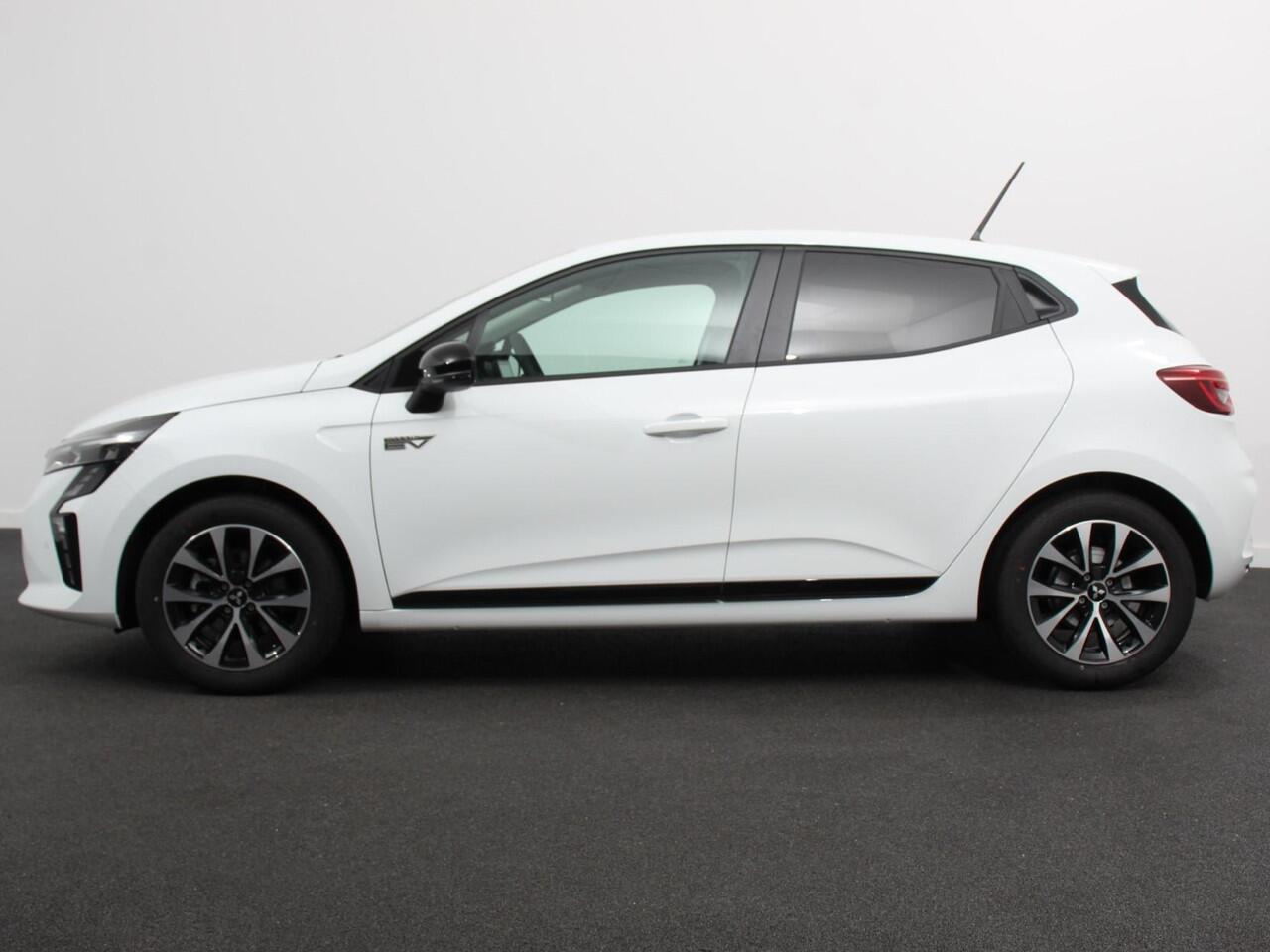 Mitsubishi COLT 1.6 HEV Automaat Intense DEMO Navigatie d.m.v. Apple Carplay/Android Auto Camera Climate Control Cruise Control Lichtmetalen velgen Extra Getint Glas Digitale Cockpit