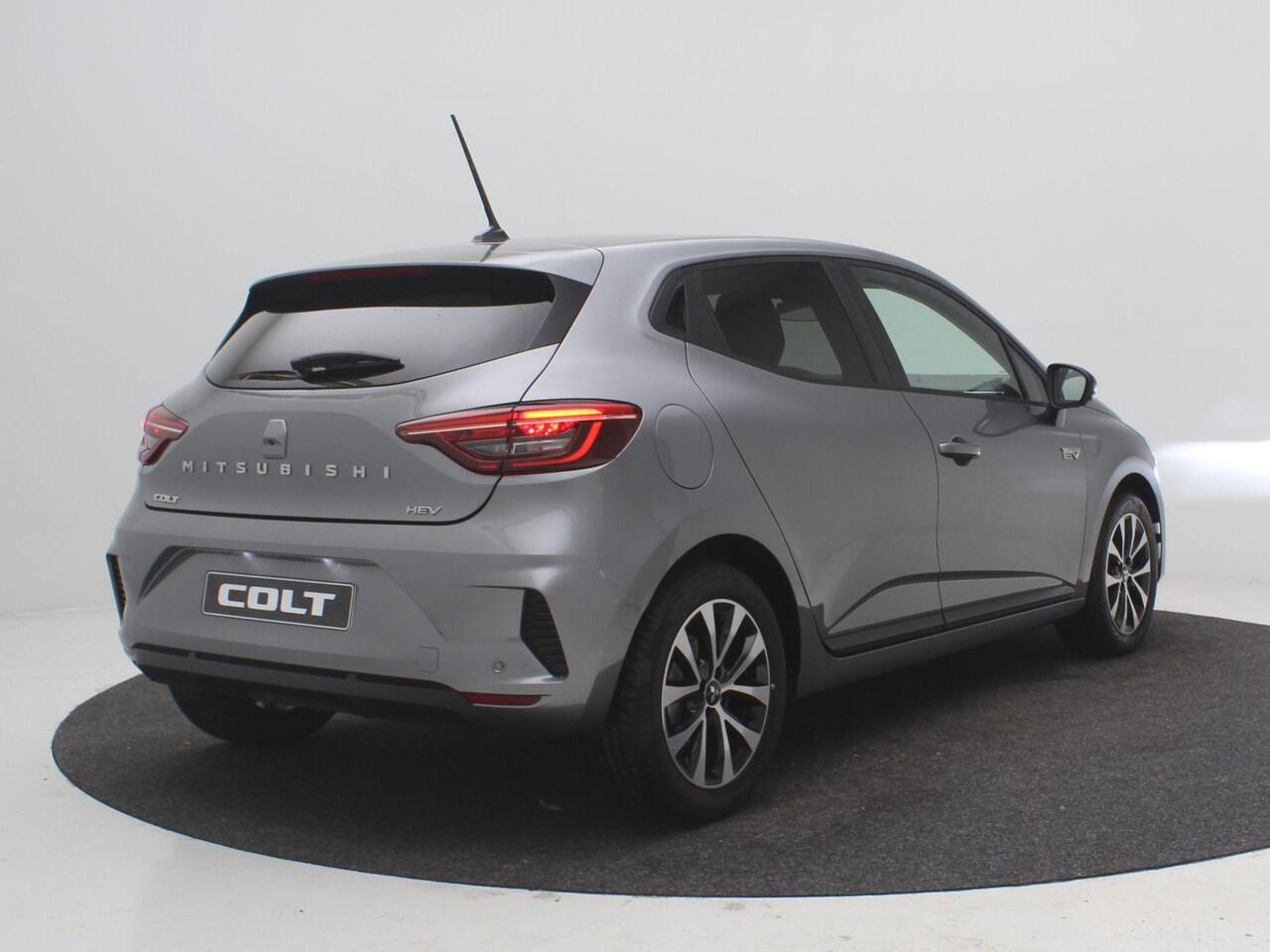 Mitsubishi COLT 1.6 HEV Intense / ¤3600,- Voordeel Op Nieuwprijs / Rijklaarprijs / Direct Leverbaar / 8 Jaar Fabrieksgarantie /