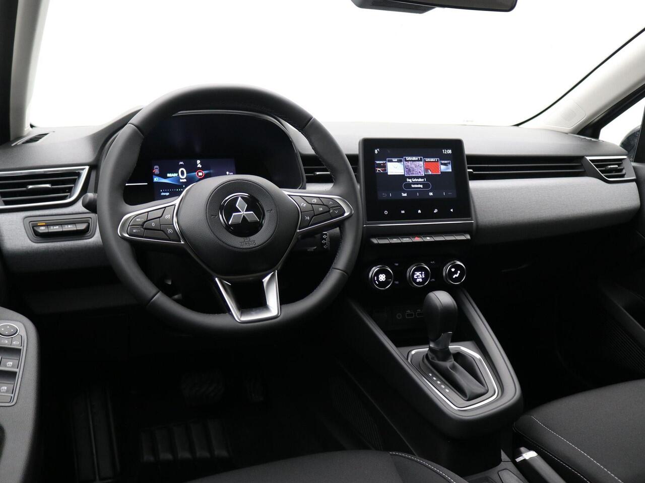 Mitsubishi COLT 1.6 HEV Intense / ¤3600,- Voordeel Op Nieuwprijs / Rijklaarprijs / Direct Leverbaar / 8 Jaar Fabrieksgarantie /