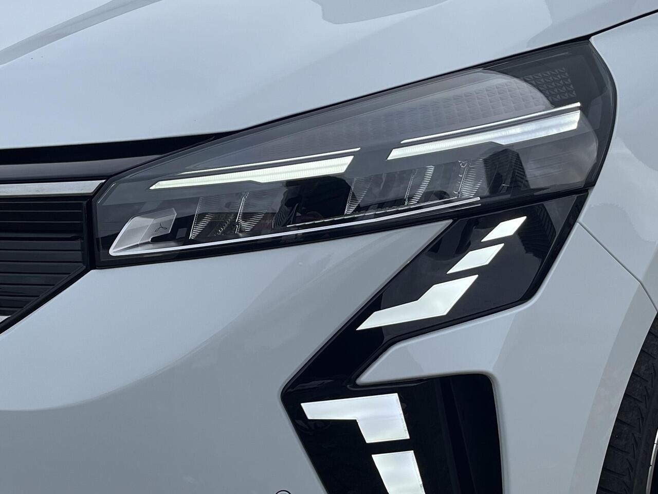 Mitsubishi COLT 1.6 HEV Intense / ¤3500,- Voordeel Op Nieuwprijs / Rijklaarprijs / Direct Leverbaar / 8 Jaar Fabrieksgarantie /