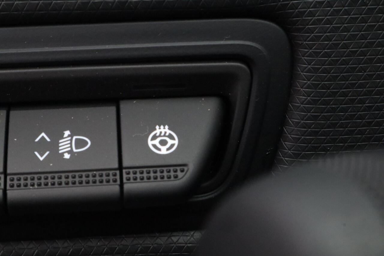 Mitsubishi COLT 1.6 HEV Intense+