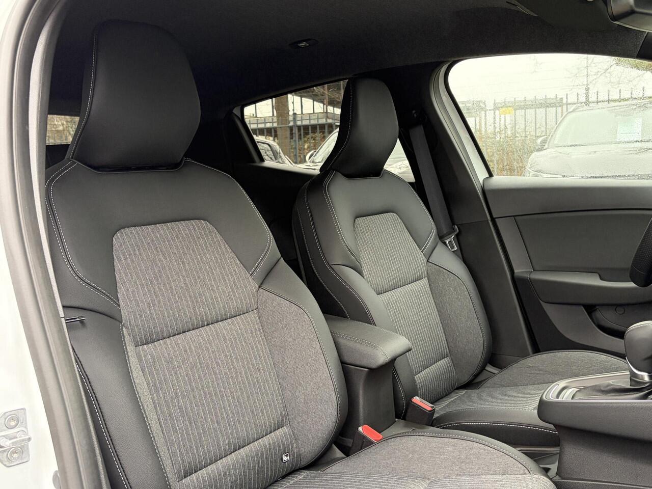 Mitsubishi COLT 1.6 HEV Instyle