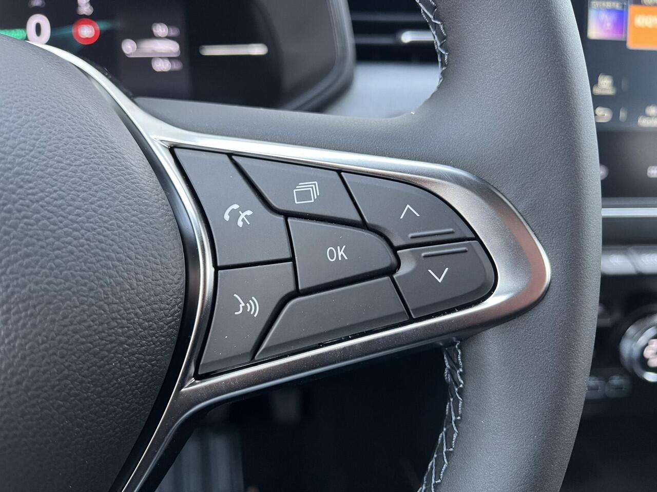 Mitsubishi COLT 1.6 HEV Intense / ¤3600,- Voordeel Op Nieuwprijs / Rijklaarprijs / Direct Leverbaar / 8 Jaar Fabrieksgarantie /